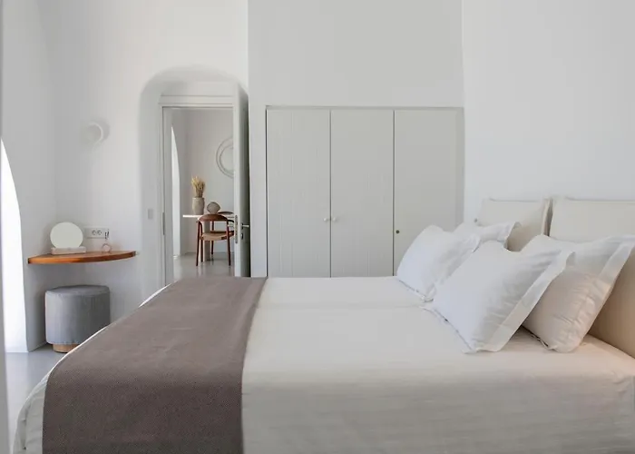 Dio Villa Firostefani