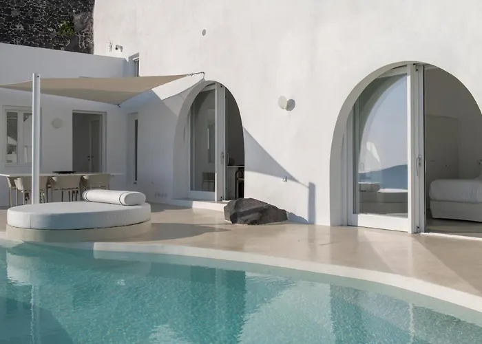 Dio Villa Firostefani